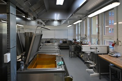 Komplexní rekonstrukce školní kuchyně jídelny ZŠ Bohumínská
