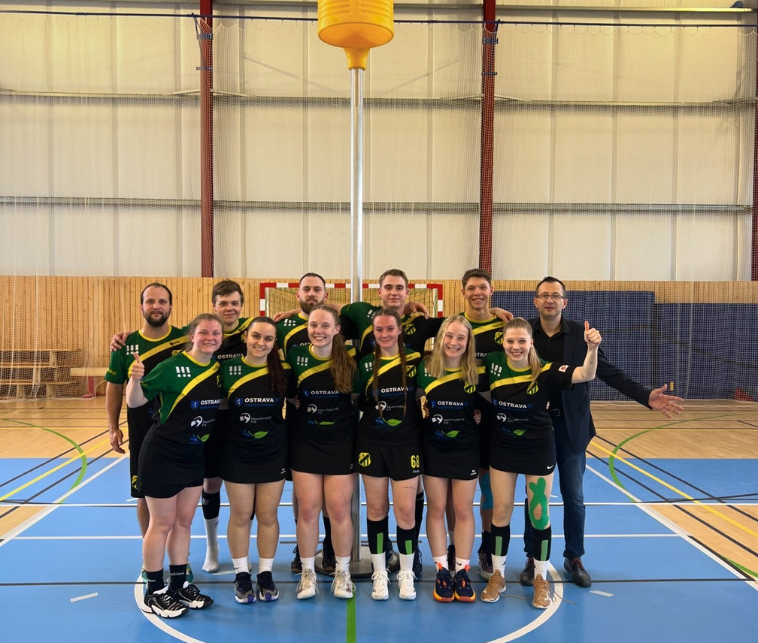 Korfbalové družstvo KK Sokol Koblov v předposledním kole 1.ligy dvakrát zvítězilo