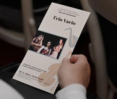 Potlesk pro Trio Vario zněl radnicí