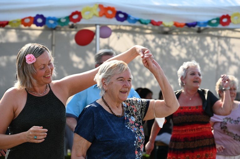 Zahradní slavnost pro seniory