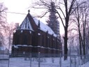 Kostel sv. Františka a Viktora v Ostravě Hrušově bojuje o svou záchranu. Je jakýmsi posledním mementem kdysi krásného městečka.